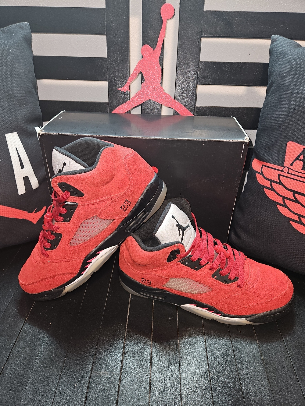 Nike Air Jordan 5 Retro 'Raging Bull Red' (2021) (GS) - Sz 7Y/8.5W (440888-600)